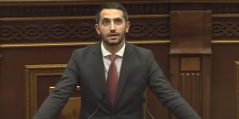 Ումից ո՞վ է զավթել իշխանությունը, հո բառեր ասելով չի՞. Ռուբինյանը՝ ընդդիմությանը