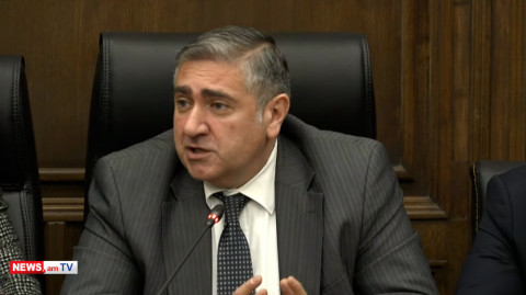 Հայաստանը Թուրքիայի հետ սիլի–բիլի է անում. Արթուր Խաչատրյան
