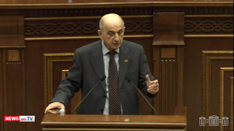 Ինձ կշտամբում են, թե դրանց հետ ինչի ես ժամանակ կորցնում. ՔՊ–ականը՝ ընդդիմության մասին