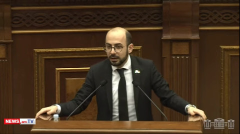 Դուք չեք հայ ժողովրդի խնդիրները լուծողը, հիշեք սա. Արթուր Հովհաննիսյանը՝ ընդդիմությանը