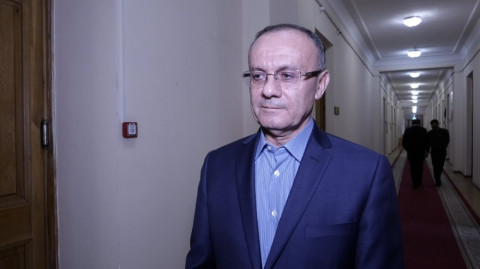 Ինչո՞ւ է վրդովվում, ի՞նչ է սա, եթե ոչ հող հանձնել. Սեյրան Օհանյան