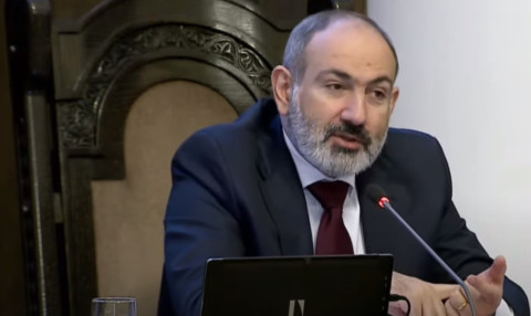Ի՞նչ կարծիք ունի Նիկոլ Փաշինյանն աղամանների աղմկահարույց որոշման մասին