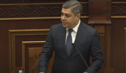Հայաստանում բանակցություններ են վարում մարդիկ, ովքեր մեզ հասցրին այս աղետալի վիճակին. Վանեցյան
