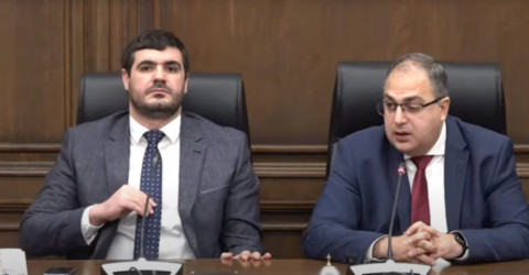 Հնարավո՞ր է ապրիլին Հայաստանի ու Ադրբեջանի միջեւ փաստաթուղթ ստորագրվի. հարց՝ ՔՊ–ականներին