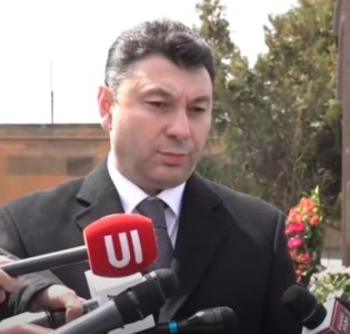 Աստված չանի՝ ռուս խաղաղապահները գնան, իրենց փոխարեն թուրքերն են գալու. Էդուարդ Շարմազանով