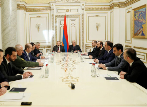 Անվտանգության խորհրդի նիստ՝ Նիկոլ Փաշինյանի գլխավորությամբ