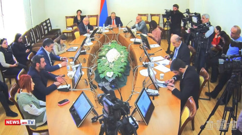 Եղե՞լ է՝ ՏԻՄ ընտրությունների քարոզարշավին մասնակցի պաշտպանության նախարարը. Վարդևանյանը՝ Մուկուչյանին