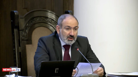 Փաշինյանը՝ Արցախում տիրող իրավիճակի, ՊԲ զորքերը դուրս բերելու և Ալիեւի հետ հանդիպման օրակարգի մասին