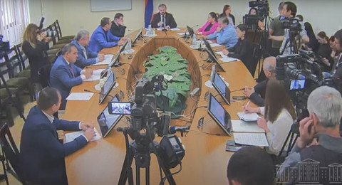 Սոցիալապես ապահով մարդու խաղալը մեզ համար խնդրահարույց չէ. ՔՊ-ական պատգամավոր