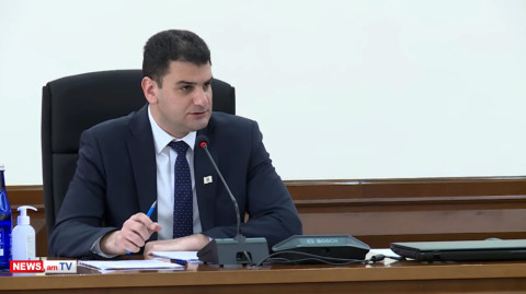 Ամոթ է, որ Ռուսաստանից եկող քաղաքացիներն են Երեւանում մաքրություն անում. քաղաքապետ
