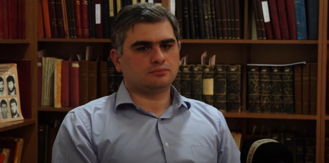 Եթե դոլարի փոխարժեքը շարունակի նվազել, մեր արտահանողները շատ կտուժեն. Սուրեն Պարսյան