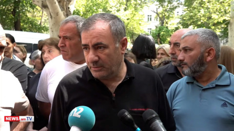 Քաղաքացիներին ոտնահարելով գնում է՝ Քաղաքացու օր է նշո՞ւմ. զոհվածի ծնող
