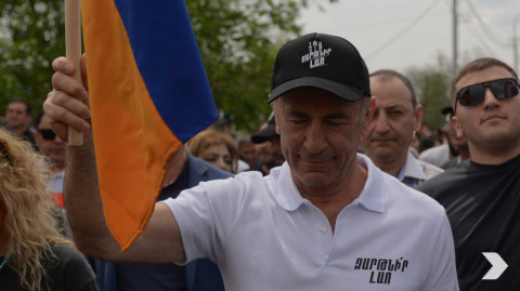 Ընդդիմության հանրահավաքը Ֆրանսիայի հրապարակում