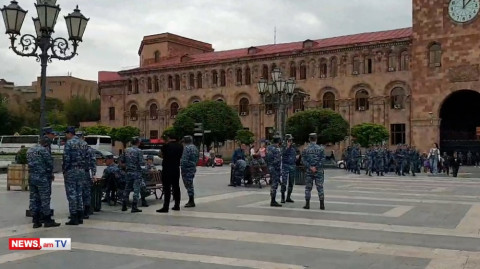 Մեծ թվով ոստիկաններ Հանրապետության հրապարակում
