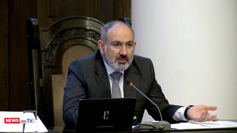 Դժվա՞ր է թիվը պարզել, պարզ հարց եմ տալիս, 4 տարբեր թվեր եք ասում. Փաշինյանը բարկացավ նախարարների վրա