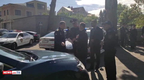Փաշինյանի այցին ընդառաջ՝ «Հաղթանակի» զբոսայգին փակ է. խոչընդոտում են լրագրողի աշխատանքը