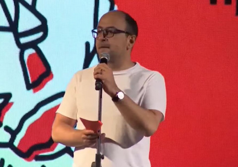 Մի հատ քարտեզը բացի, Շուշին մե՞րն ա, Հադրութը մե՞րն ա․Մամիջանյանի զրույցը՝ շարժմանը չմիացածների հետ