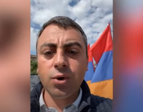 Արծվիկ Մինասյանի, Վահե Հակոբյանի և այլ պատգամավորների նկատմամբ ուժ է կիրառվել
