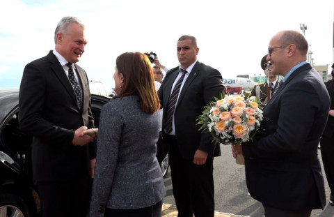 Պաշտոնական այցով Հայաստան է ժամանել Լիտվայի Հանրապետության նախագահ Գիտանաս Նաուսեդան