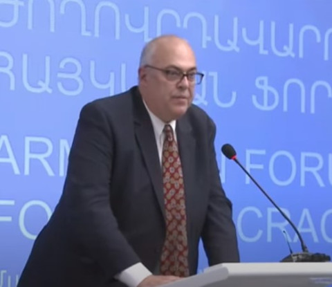 Կառավարությունը եւ Ազգային ժողովը պետք է լսեն քննադատող ձայները․ «Freedom House»–ի ներկայացուցիչ
