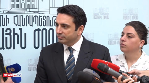 «Բանակցային պրոցես է հիմա». Ալեն Սիմոնյանը հրաժարվեց ասել՝ Արցախը չի լինելու Ադրբեջանի կազմում