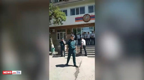 Արարատի մարզպետը չասաց՝ Արցախը չի լինելու Ադրբեջանի կազմում․ ցուցարարներ