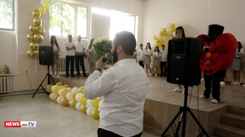 Դիրքապահ զինվորի անակնկալը՝ շրջանավարտ քրոջը
