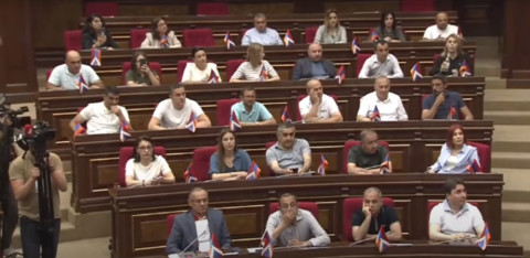 ՔՊ-ն տապալեց ընդդիմադիր խմբակցությունների հրավիրած արտահերթ նիստը