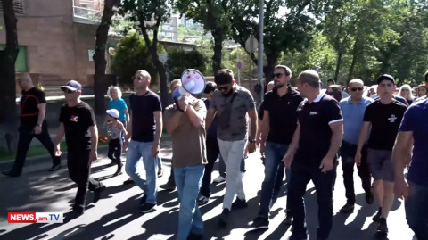 Փաշինյանը մանդատ չունի հանդես գալու հայ ժողովրդի անունից. Գեղամ Մանուկյանը՝ ՀԱՊԿ ԱԳ նախարարներին