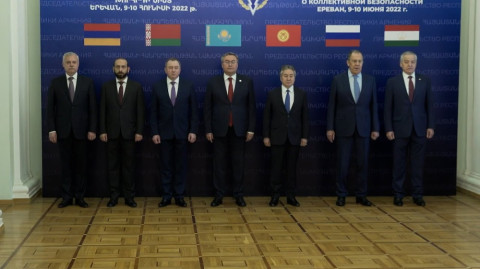 Երեւանում մեկնարկեց ՀԱՊԿ ԱԳ նախարարների խորհրդի նիստը