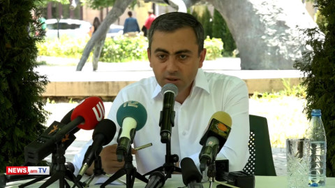 Փաշինյանն ամեն անգամ արխիվի ինչ-որ փաստաթղթով վազում է ԱԺ եւ սուտ կառուցում. Իշխան Սաղաթելյան