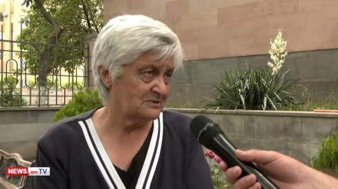 Եթե հրապարակում 10 հոգի էլ մնա, ես 9–րդն եմ լինելու. Արցախի հերոսի մայր