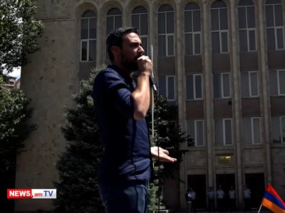 Օրվա իշխանությունը չի պատկերացնում՝ ինչ է Սահմանադրությունը. Վարդեւանյանի ելույթը ՍԴ–ի դիմաց