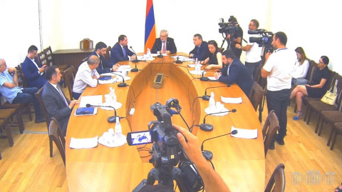 Այդպես էլ չհասկացանք՝ ով էր ղեկավարում պատերազմը. ՔՊ–ականը՝ Սուրեն Պապիկյանին