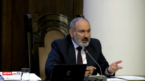 «Մտնում ես սոցցանցեր, գրած ա մենակ՝ էս նախարարը կերել ա փոխնախարարին». Փաշինյան