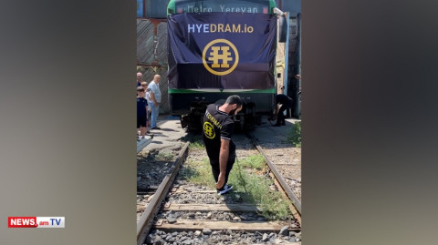 Յուրի Սաքունցը սահմանեց նոր համաշխարհային ռեկորդ՝ ճկույթով քաշելով գնացքի 2 վագոն՝ 65 տոննա կշռով