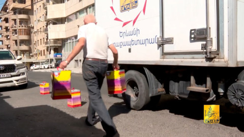 Երեւանում խնդրահարույց շուրջ 60 հասցեից կանգնակները դուրս են բերվել