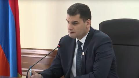 Հասկացեք՝ ինչի ձեզ տեղեկատվություն չեն տալիս. Երեւանի քաղաքապետը բարկացավ
