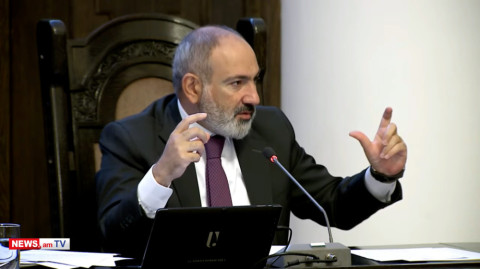 2000 դրամ կտամ, որ գնան, նոր ժապավեն առնեն. Փաշինյանը՝ շինարարական ընկերությունների մասին