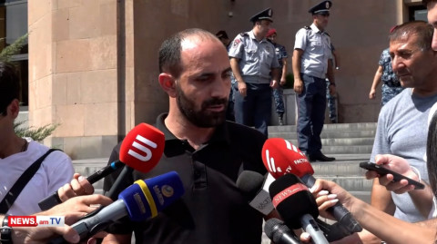 Կրքերը հանդարտեցնելու միջոց է. Հաղթանակ թաղամասի բնակիչը՝ քաղաքապետի հետ հանդիպման մասին