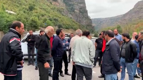 Ընտրությանը տեխնիկան բերեցին, որ իրենց ընտրենք. Լոռու մարզի բնակիչները փակել են ճանապարհը