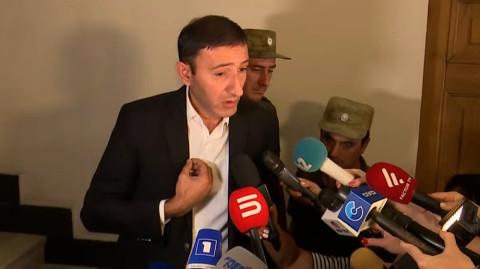Ինչո՞ւ են ՔՊ–ական կանայք այդքան ագրեսիվ. հարց՝ Բաբկեն Թունյանին
