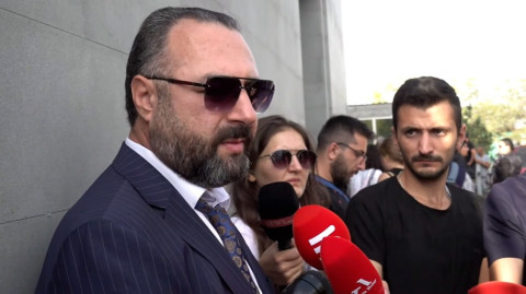 «Եռաբլուրից» բերման է ենթարկվել մոտ 30 ծնող, նրանցից երկուսը մարմնական վնասվածք ունեն. փաստաբան