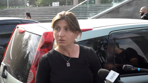 Մեր տղաների արյունը խմել են, հիմա եկել են, որ ի՞նչ անեն, ուրախանա՞ն. Հայկազ Մկրտչյանի մայր