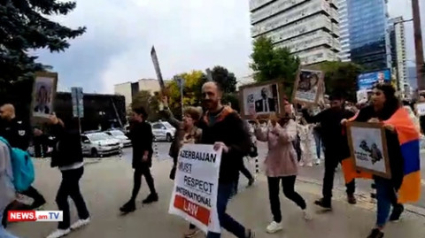 «Ալիեւը ագրեսոր է». Բուլղարիայում հայ համայնքի ակցիան` Ալիեւի այցին ընդառաջ