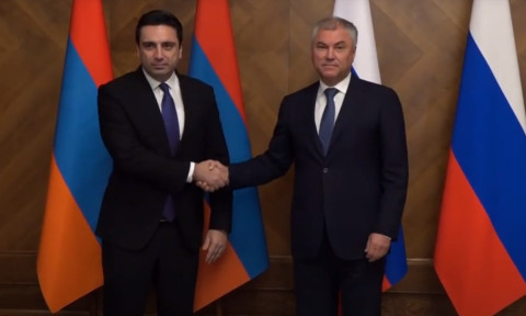 Հայաստանն անվտանգության մասով երկարաժամկետ լուծումների ժամանակ չունի. Ալեն Սիմոնյանը՝ Վոլոդինին