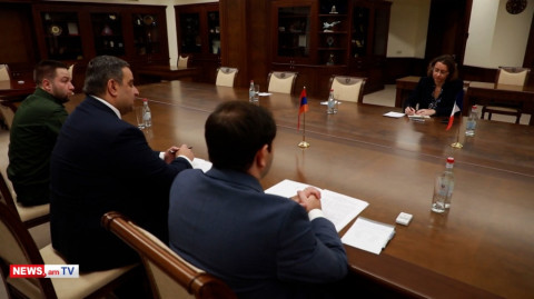 Ֆրանսիայի նախագահի գրասենյակի խորհրդական Իզաբել Դյումոնը Հայաստանում է