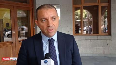 Դատարկ տներ կան, կարող են էժան վարկով նորոգել, վարձով տալ. Քերոբյանը՝ տների վարձերի թանկացման մասին
