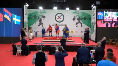 Թուրք ծանրորդի սադրանքն ու հայ մրցակցի պատասխանը նրան