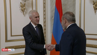 Նիկոլ Փաշինյանն հանդիպել է Ինտերպոլի գլխավոր քարտուղարին